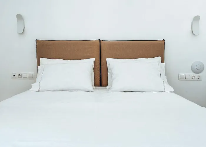 Cycladic Stone דירה אמבלאס